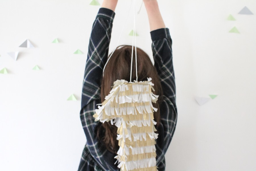 DIY PINATA 1