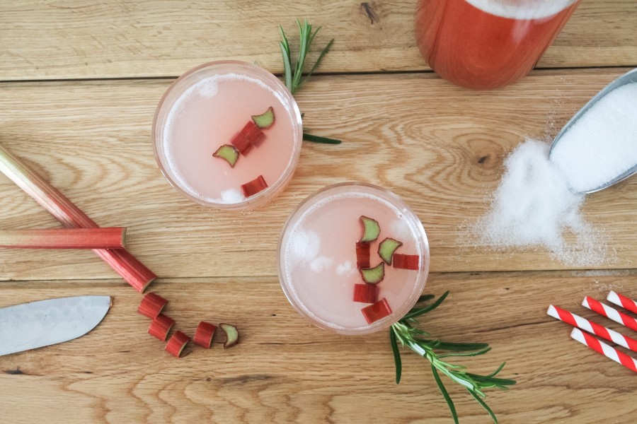 sirop de rhubarbe