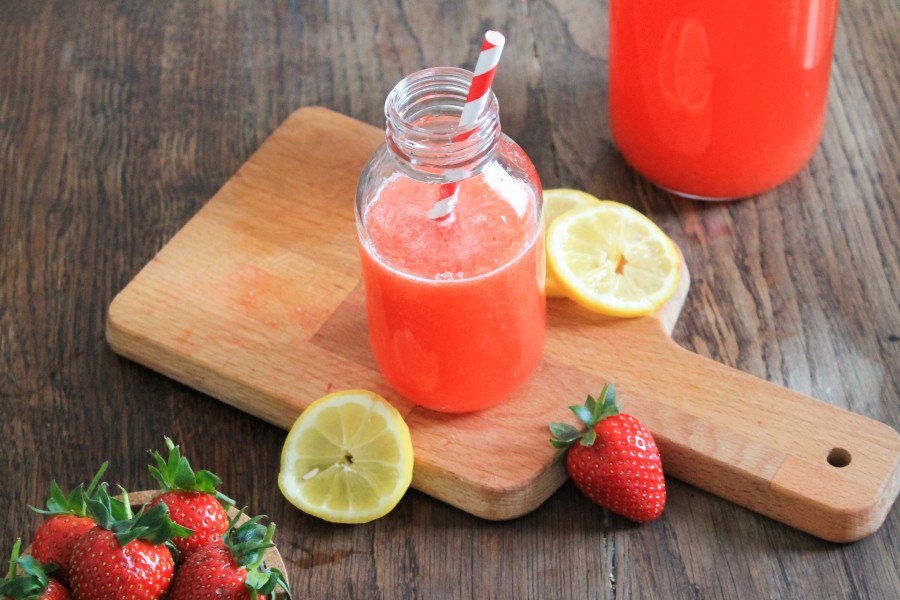 CITRONNADE A LA FRAISE