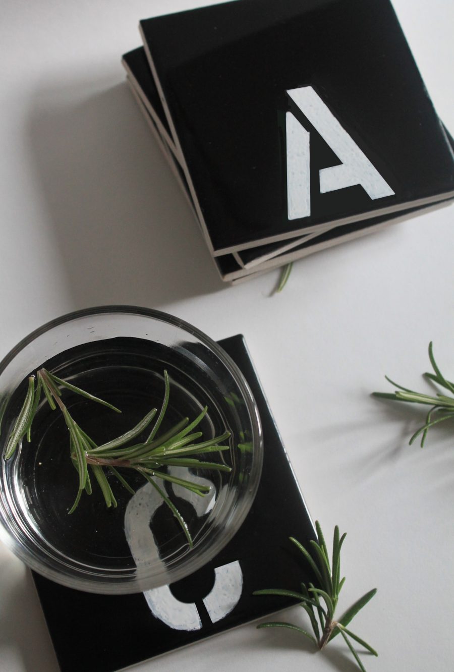 DIY DESSOUS DE VERRE ALPHABET